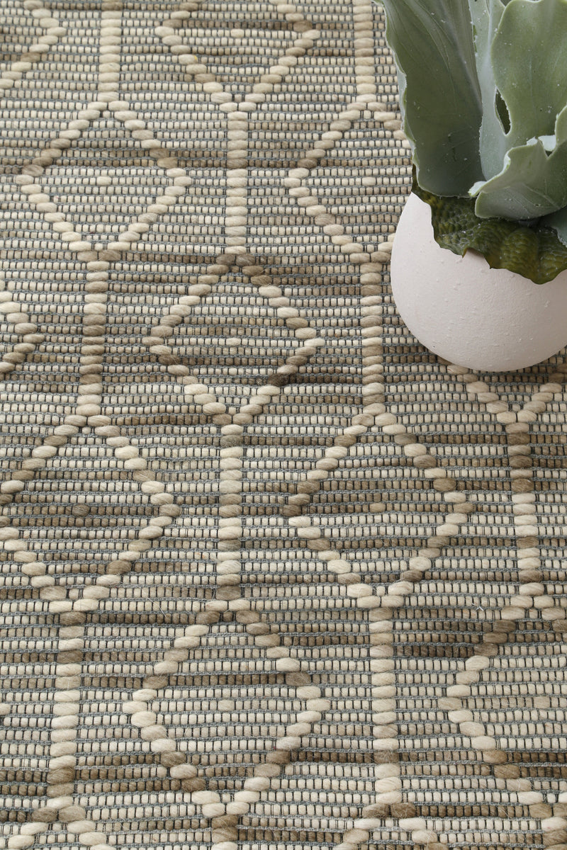 Wamberal Lattice Moss Wool Rug