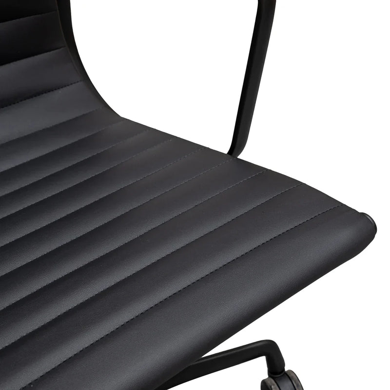 Calibre COC2970-YS - Executive Leather Office Chair - Full Black