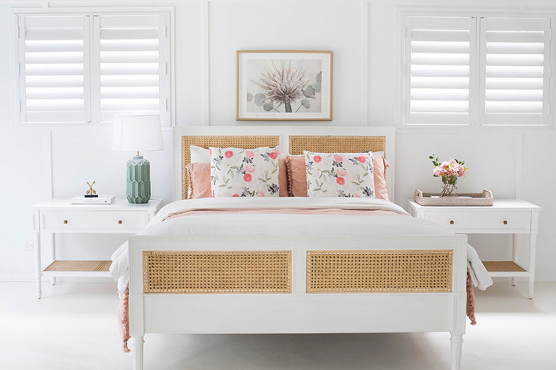 Hampton Cane Bed – Double – White