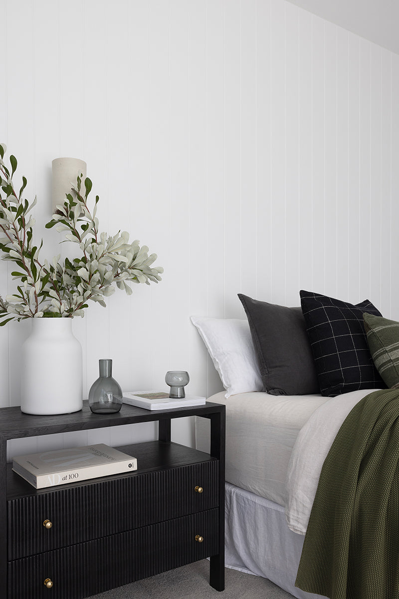 Aurelia Nightstand - Black