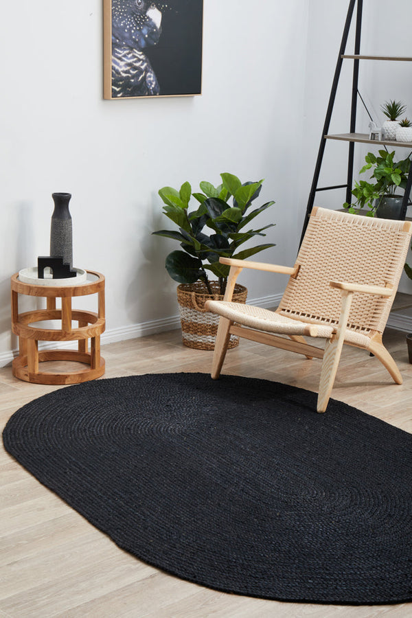 Bondi black, colour: black oval, shape: oval Rug