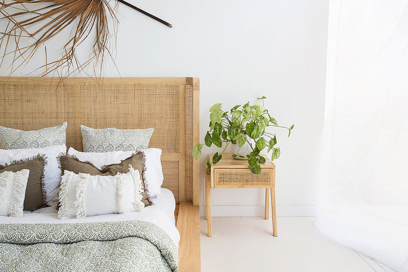 Catalina Bedside Table