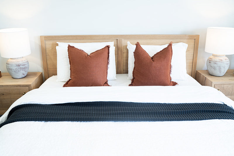 Clover American Oak Bed - King