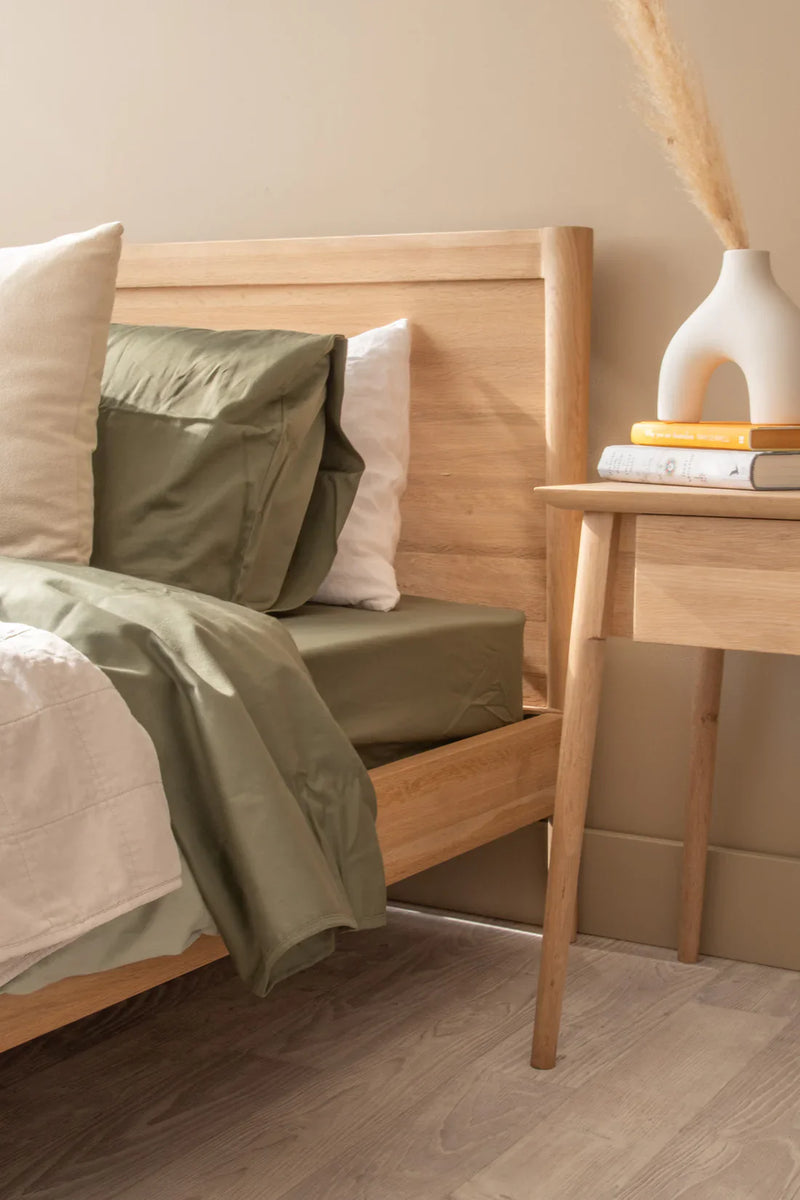 Vintage Queen Bed 213 cm - White Oak