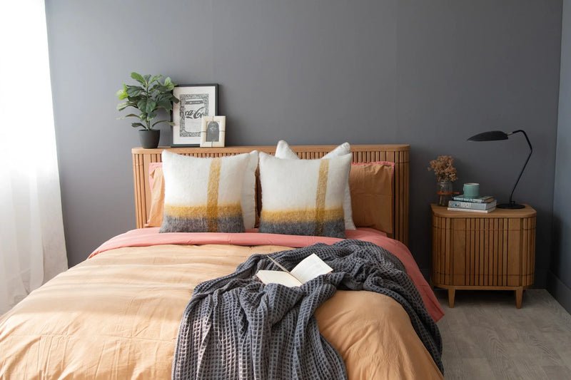 Koppar Queen Bed Frame With Mini Storage - White Oak