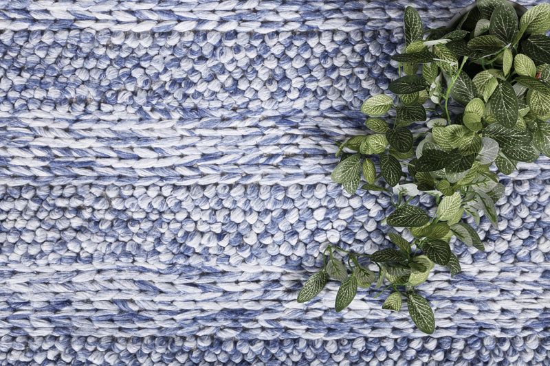 Zayna Ringlets Blue Wool Blend Rug