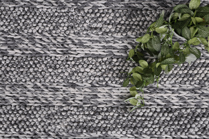 Zayna Ringlets Charcoal Wool Blend Rug