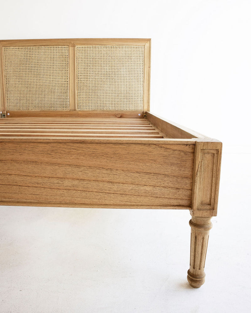Hampton Cane Bed – King Size – Low End – Weathered Oak