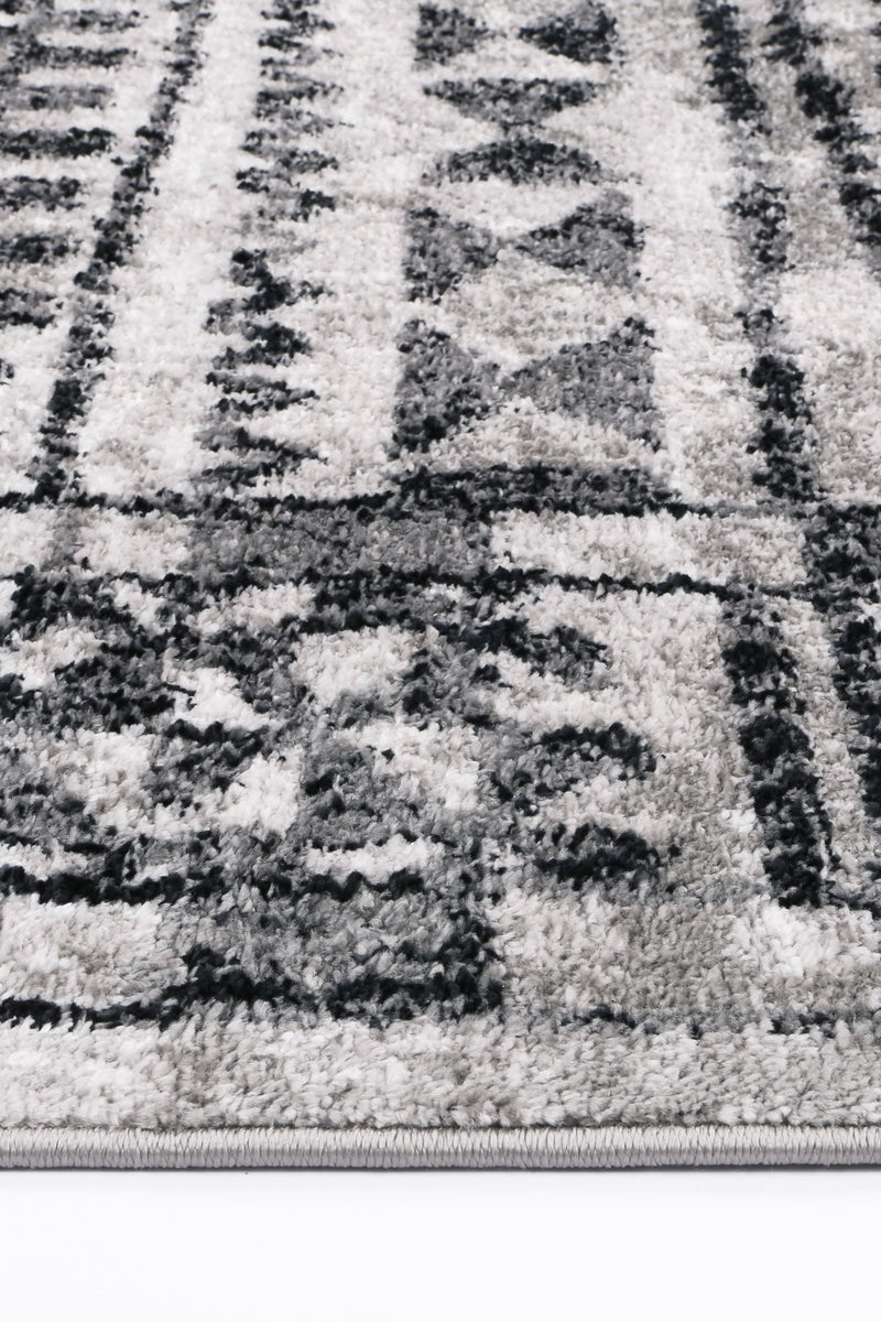 Windjana Tribal Charcoal Rug