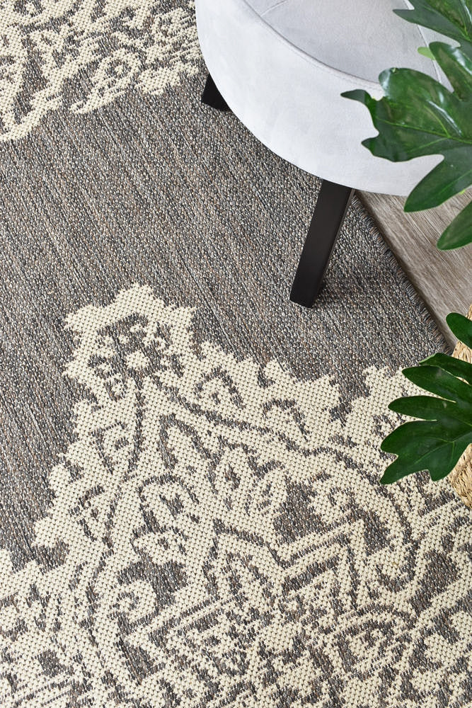 Alaska Runner Brown Cream 5605-W71E