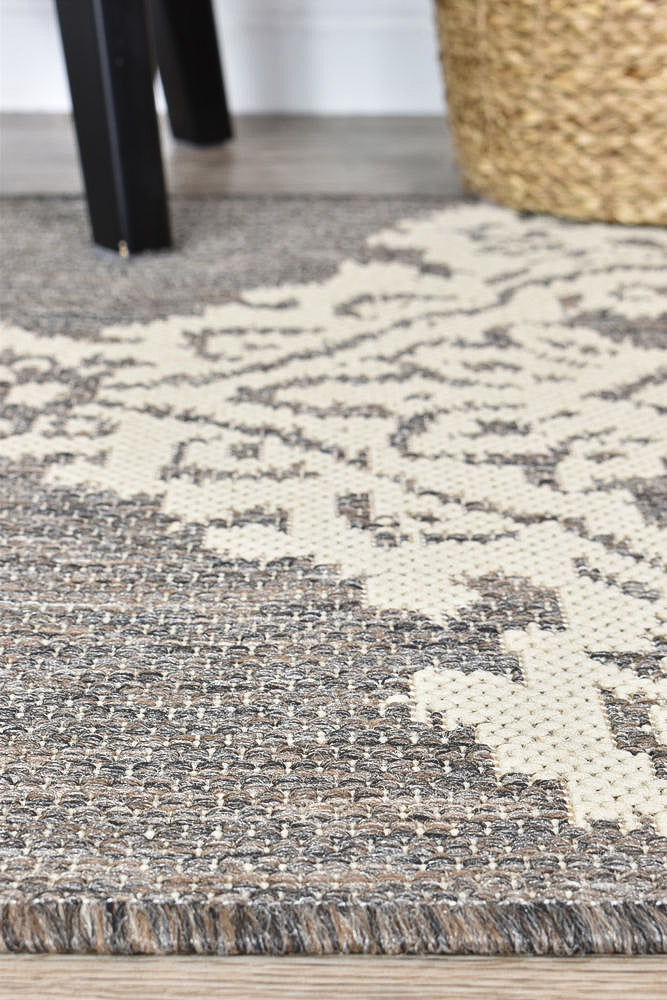 Alaska Runner Brown Cream 5605-W71E
