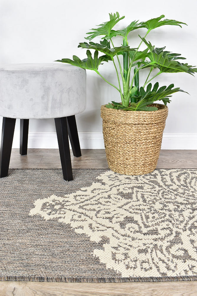 Alaska Runner Brown Cream 5605-W71E