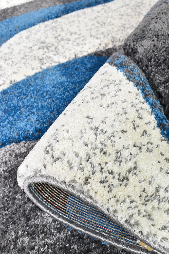 Dahlia 300 Light Grey Blue Rug