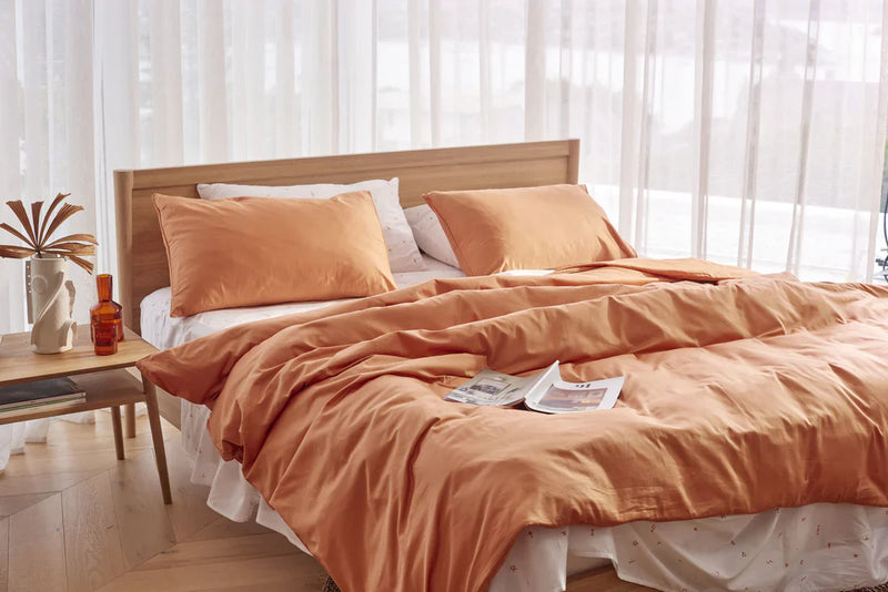 Vintage King Bed 200 cm - FSC Recycled Teak