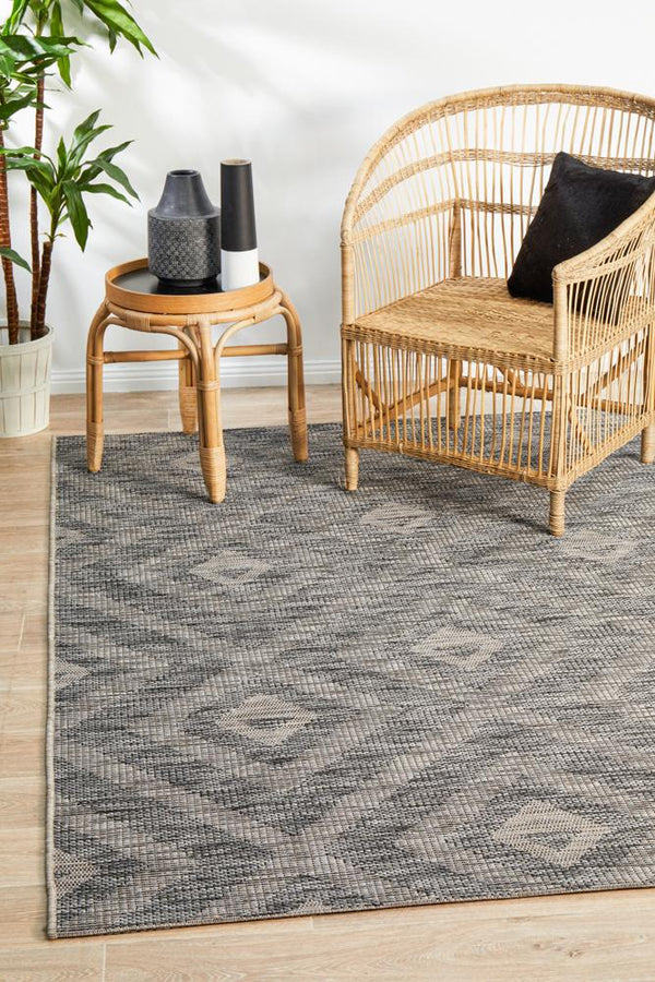 Etsy Outdoor Black Rug