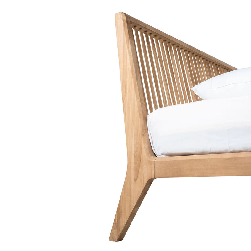 Jodoh Spindle Queen Bed 203 cm - Teak