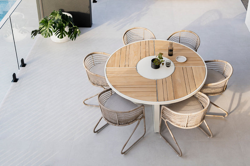 Weston Outpost Round Dining Table – 1.6m – Whitley Pearl Powder Coated Legs