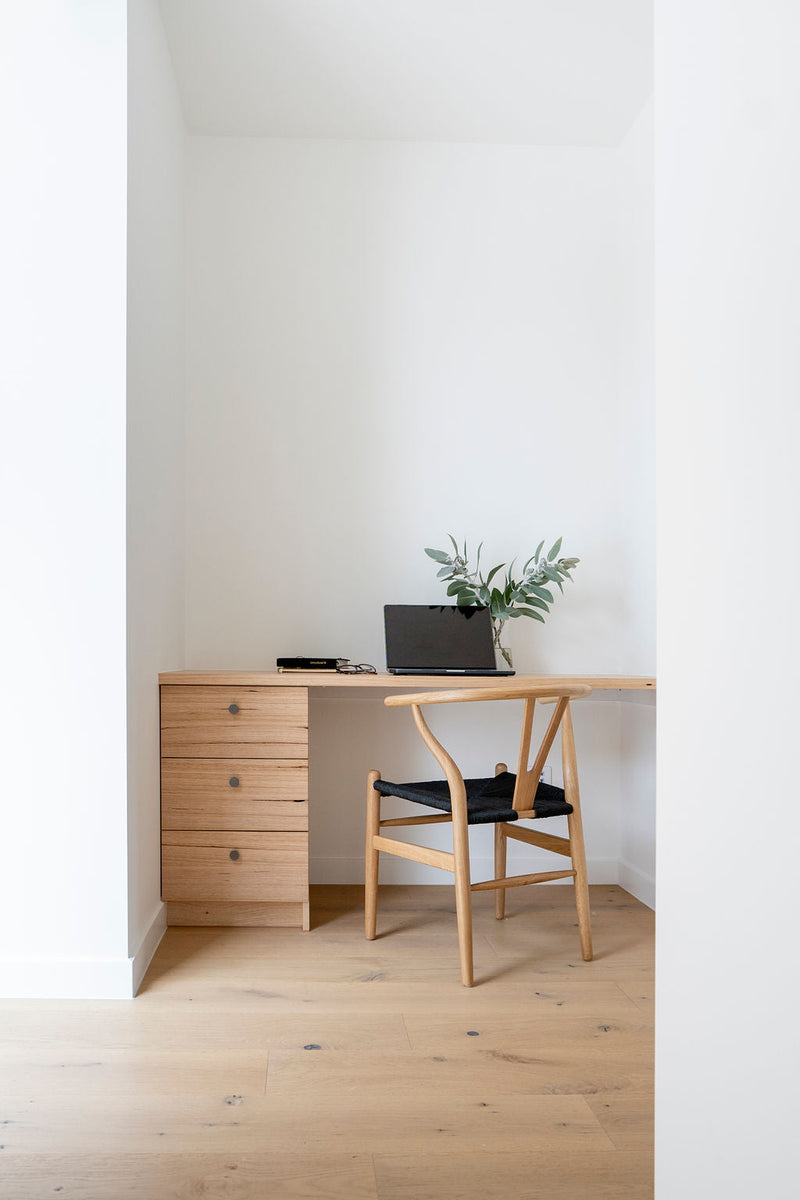 Willow Designer Revere Chair - Natural Oak with Black Cord