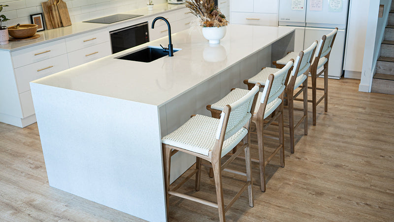 Zane Counter Stool – Whitley (Close Weave)